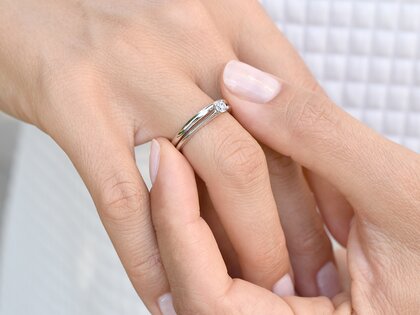 Anillo de compromiso Heaven 4 en plata 925/- con diamante de laboratorio 0,15ct E/VS