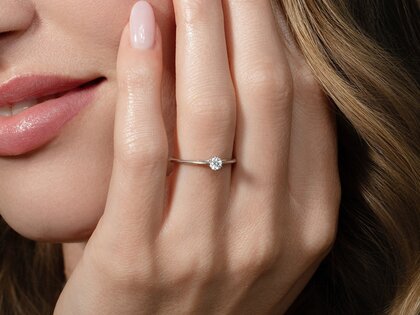 Anillo de compromiso Heaven 6 en 9K oro blanco con diamante 0,25ct H/SI