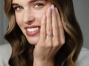 Anillo de compromiso Heaven 6 en 9K oro blanco con diamante 0,75ct G/SI