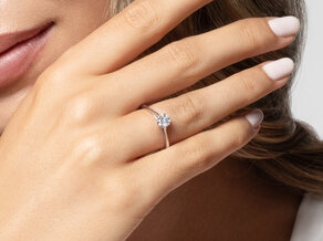 Anillo de compromiso Heaven 6 en platino 950/- con diamante 0,40ct G/SI