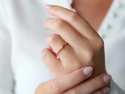 Anillo de compromiso Heaven 6 en 18K oro rosa con diamante 0,05ct H/SI