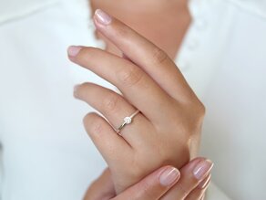 Anillo de compromiso Madison en plata 925/- con diamante 0,15ct H/SI