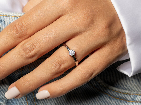 Anillo de compromiso Melody en plata 925/-