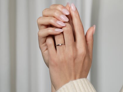 Anillo de compromiso Modern en 14K oro amarillo con diamante 0,07ct G/SI