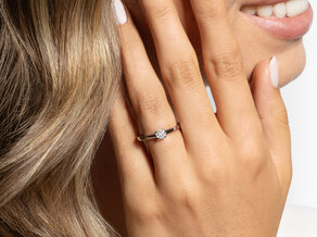 Anillo de compromiso Modern en 14K oro blanco con diamante 0,30ct H/SI