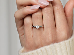 Anillo de compromiso Modern en 14K oro blanco con diamante 0,50ct H/SI