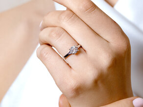 Anillo de compromiso Modern en 9K oro blanco con diamante 1,00ct H/SI