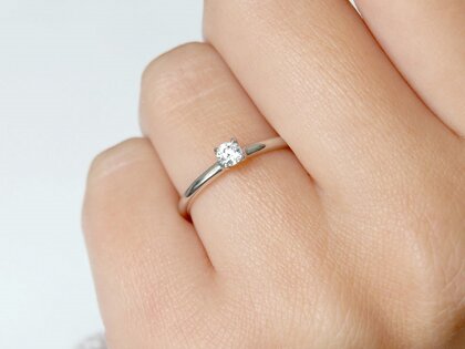 Anillo de compromiso Pure en 14K oro blanco con diamante 0,08ct G/SI