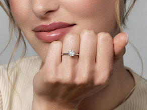 Anillo de compromiso Royal en 9K oro blanco con diamante 1,00ct H/SI