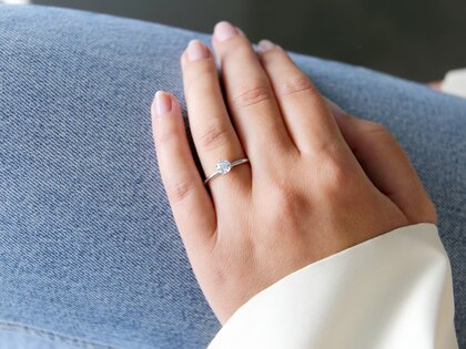 Anillo de compromiso Royal en plata