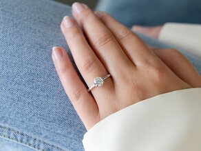 Anillo de compromiso Royal en 18K oro blanco con diamante 2,00ct D/IF