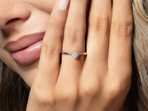 Anillo de compromiso Spirit en 18K oro blanco con diamante 0,25ct H/SI