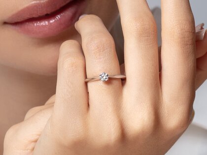 Anillo de compromiso The One en 14K oro blanco con diamante 0,25ct H/SI