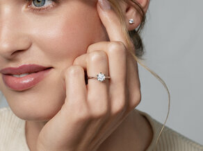 Anillo de compromiso The One en 9K oro amarillo con diamante 1,50ct G/SI