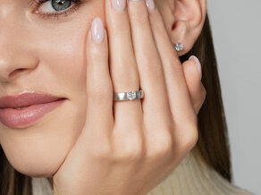 Anillo de compromiso Infinity en 14K oro amarillo con diamante 0,50ct G/SI