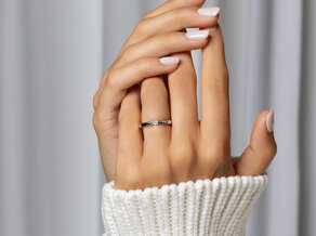 Anillo de compromiso Italic en 14K oro amarillo con diamante 0,05ct H/SI