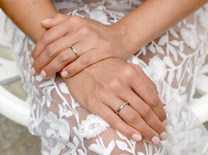 Anillo de compromiso Italic en 14K oro blanco con diamante 0,05ct H/SI
