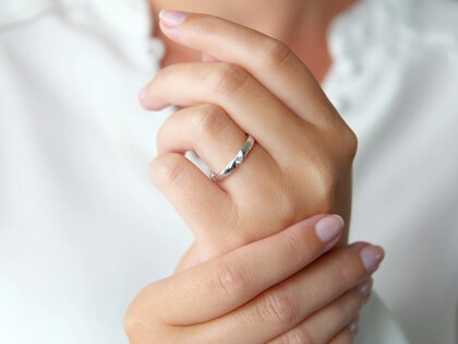 Anillo de compromiso Italic en 14K oro blanco con diamante 0,10ct G/SI