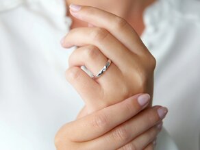 Anillo de compromiso Italic en 14K oro blanco con diamante 0,10ct G/SI