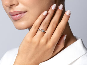 Anillo de compromiso Twist en 14K oro amarillo con diamante 0,25ct G/SI