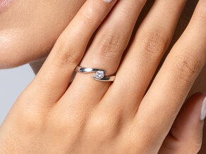 Anillo de compromiso Twist en 14K oro amarillo con diamante 0,25ct G/SI