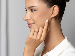 Anillo de compromiso Twist en plata 925/- con diamante 0,10ct G/VS